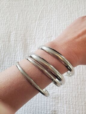 Bold Silver-toned Cuff Bangle Bracelet Set Of Four